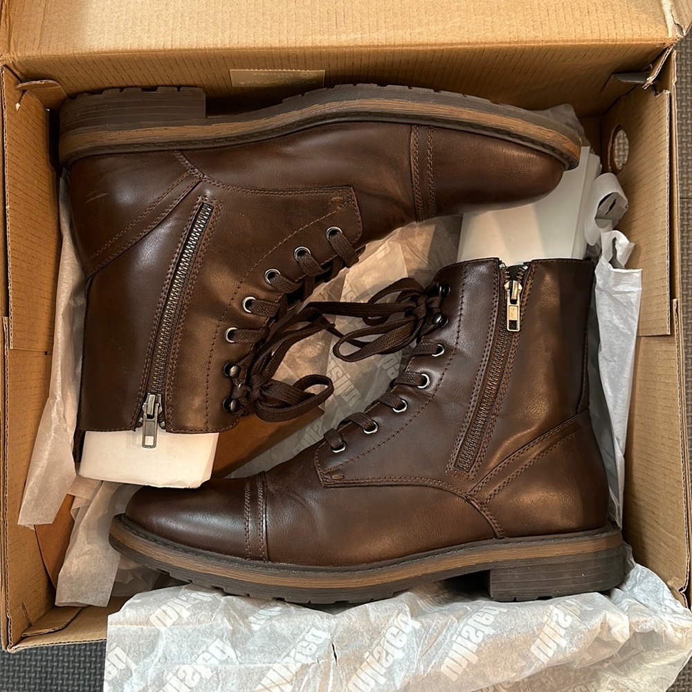 Kenneth Cole production boots brown men’s size 9.5